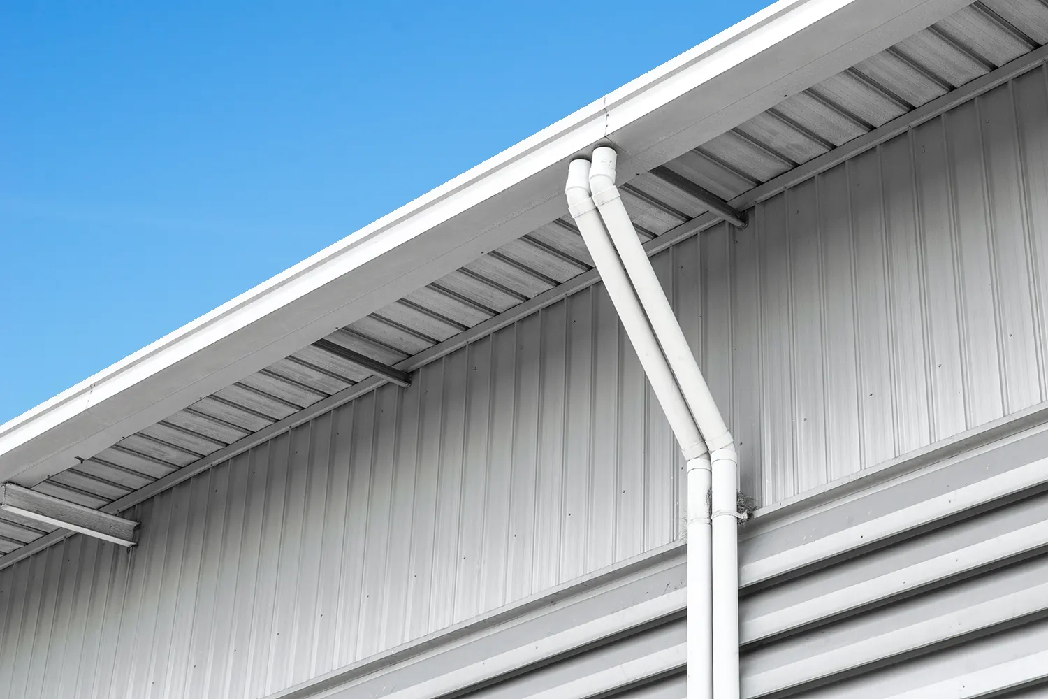 commercial gutter replacement